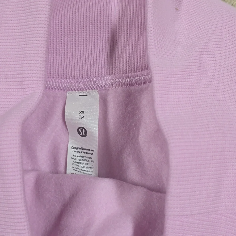 NWT Lululemon Scuba High Rise Fleece Mini Skirt Vitapink XS - Picture 4 of 5